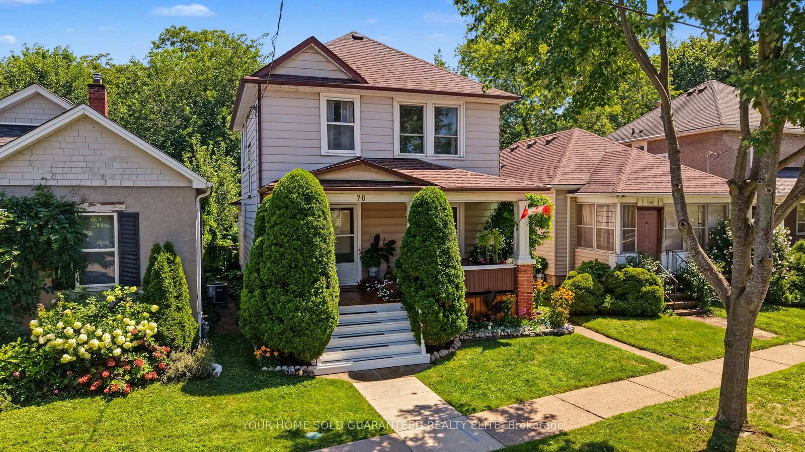 Property Photo: 70 Woodland Avenue ON L2R 5A3