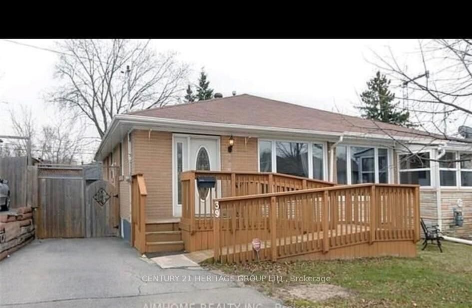 Photo de la propriété:  39 Lindsay Avenue Main Floor  ON L3Y 4N7 