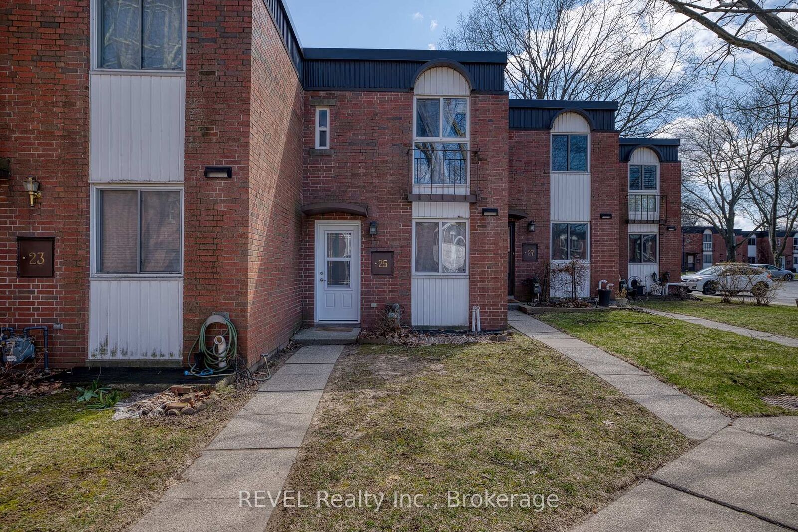 Property Photo: 6476 Huggins Street 25 ON L2J 1G9