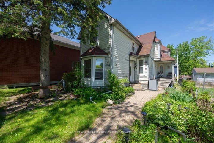 Property Photo: 260 Douglas Road ON L4E 3H7