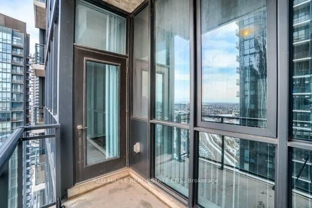 Property Photo: 55 Eglinton Avenue W 2010 ON L5R 0E4