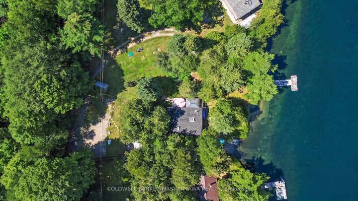 440 Featherston Lane — photo 1