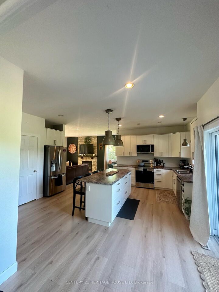 Property Photo:  41108 Sparta Line  ON N5L 1J2 