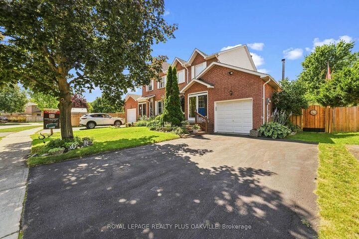 Photo de la propriété: 2238 Maclennan Drive ON L6H 5K2