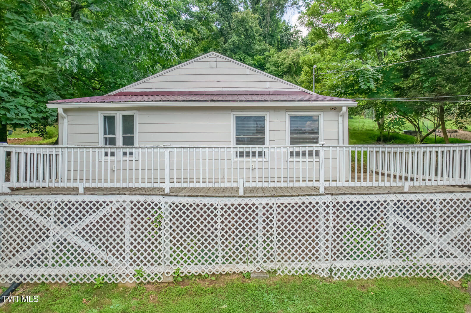 Property Photo:  1259 Ridgecrest Avenue  TN 37660 