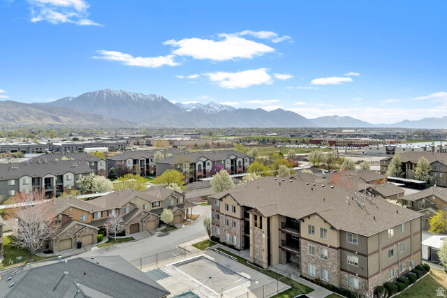Property Photo: 946 W 630 S 46 UT 84062