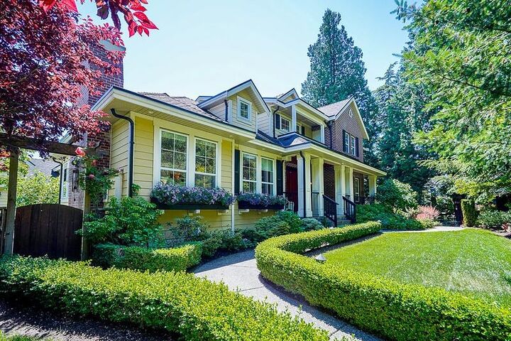 Property Photo: 17268 4 Avenue BC V3Z 9P7