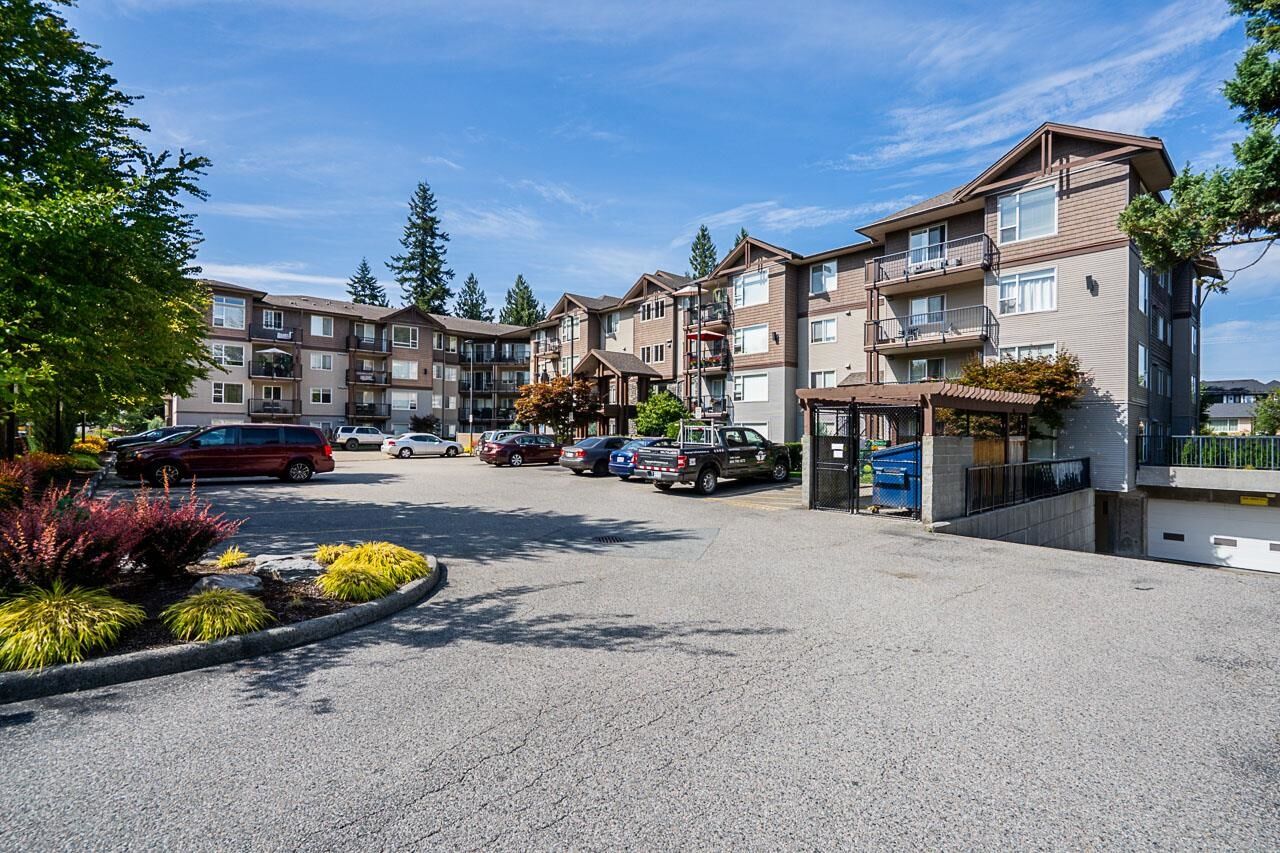 Property Photo: 2581 Langdon Street 408 BC V2T 7A3