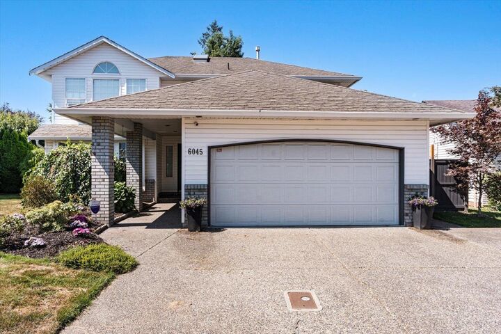 6045 Glenroy Drive — photo 1