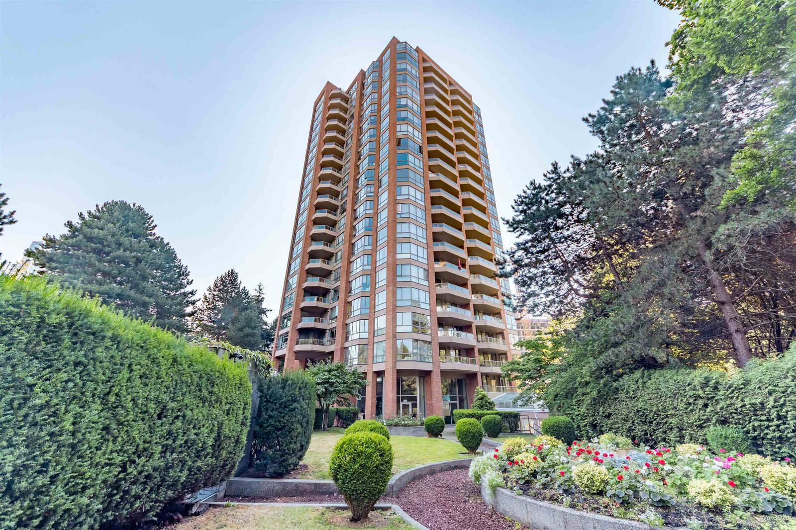 Property Photo: 4350 Beresford Street 201 BC V5H 4K9