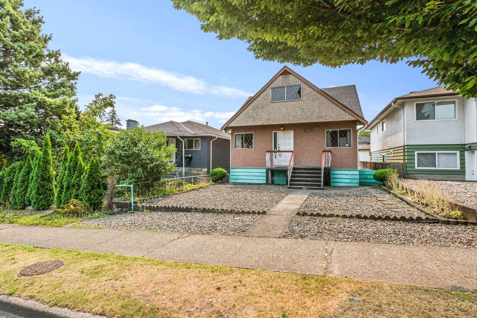 Property Photo: 3148 E 1st Avenue BC V5M 1B5