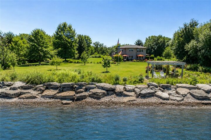 Property Photo:  16821 Bald Eagle Drive  NY 14476 
