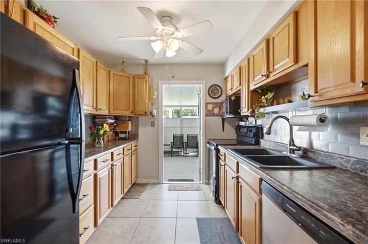 Property Photo:  39 Desert Candle Cir  FL 33936 