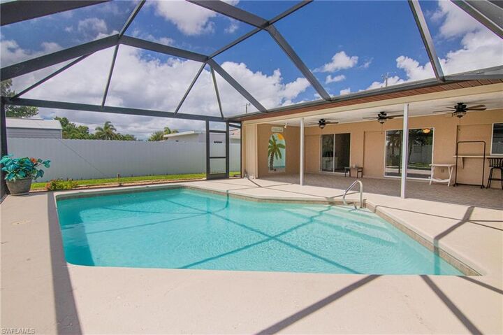 Property Photo: 3929 SE 10th Ave FL 33904