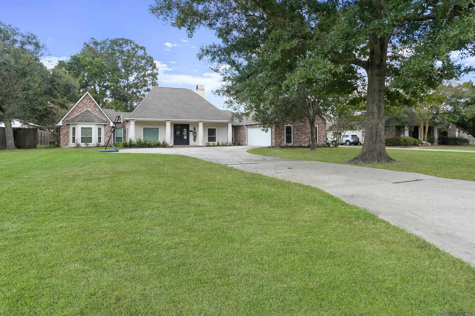 Property Photo: 7471 Estelle Dr LA 70726