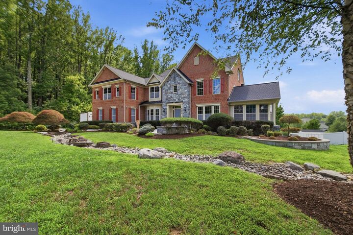 Property Photo:  2405 Turngate Court  MD 20774 