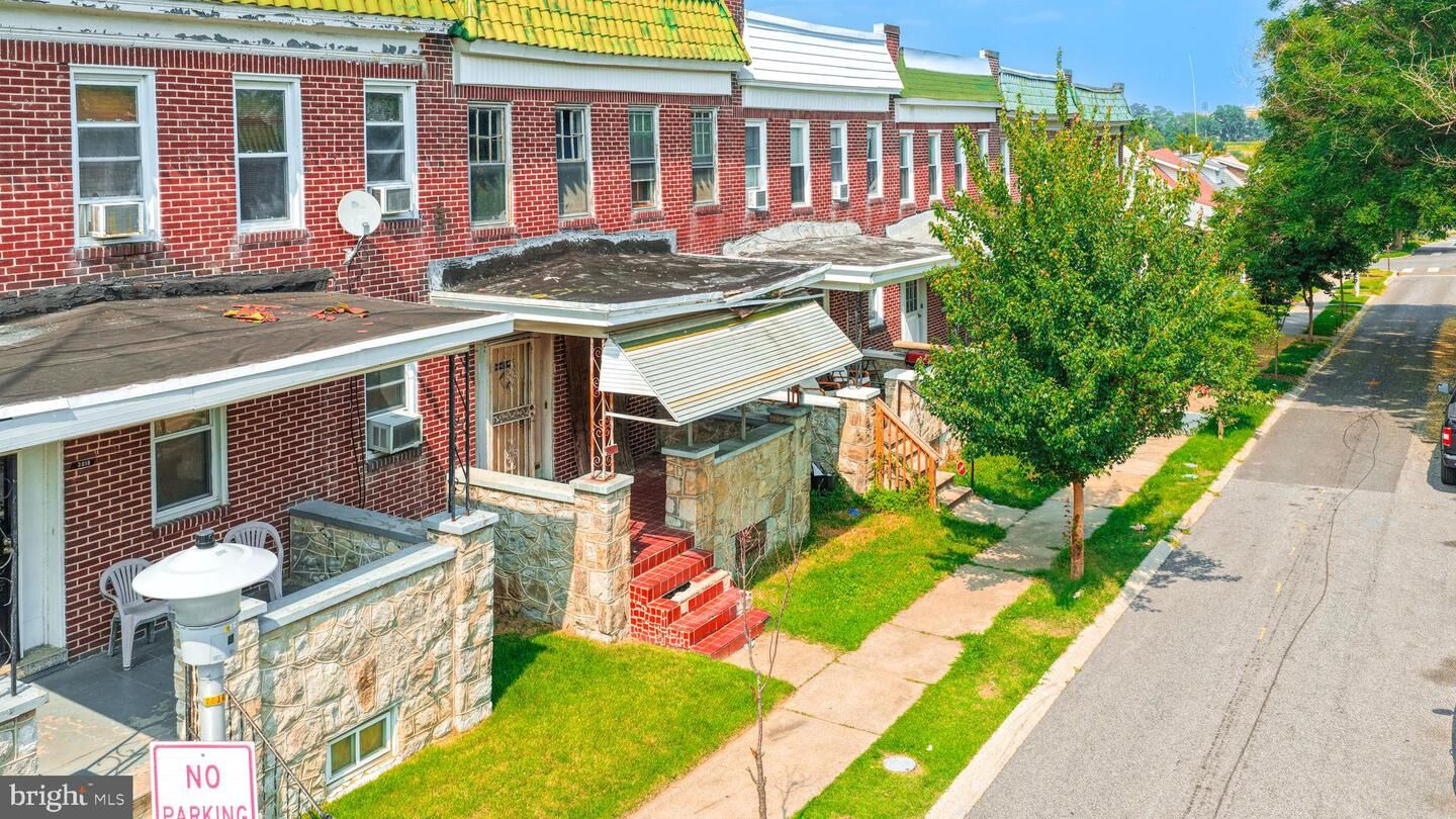 Property Photo: 3016 Poplar Terrace MD 21216