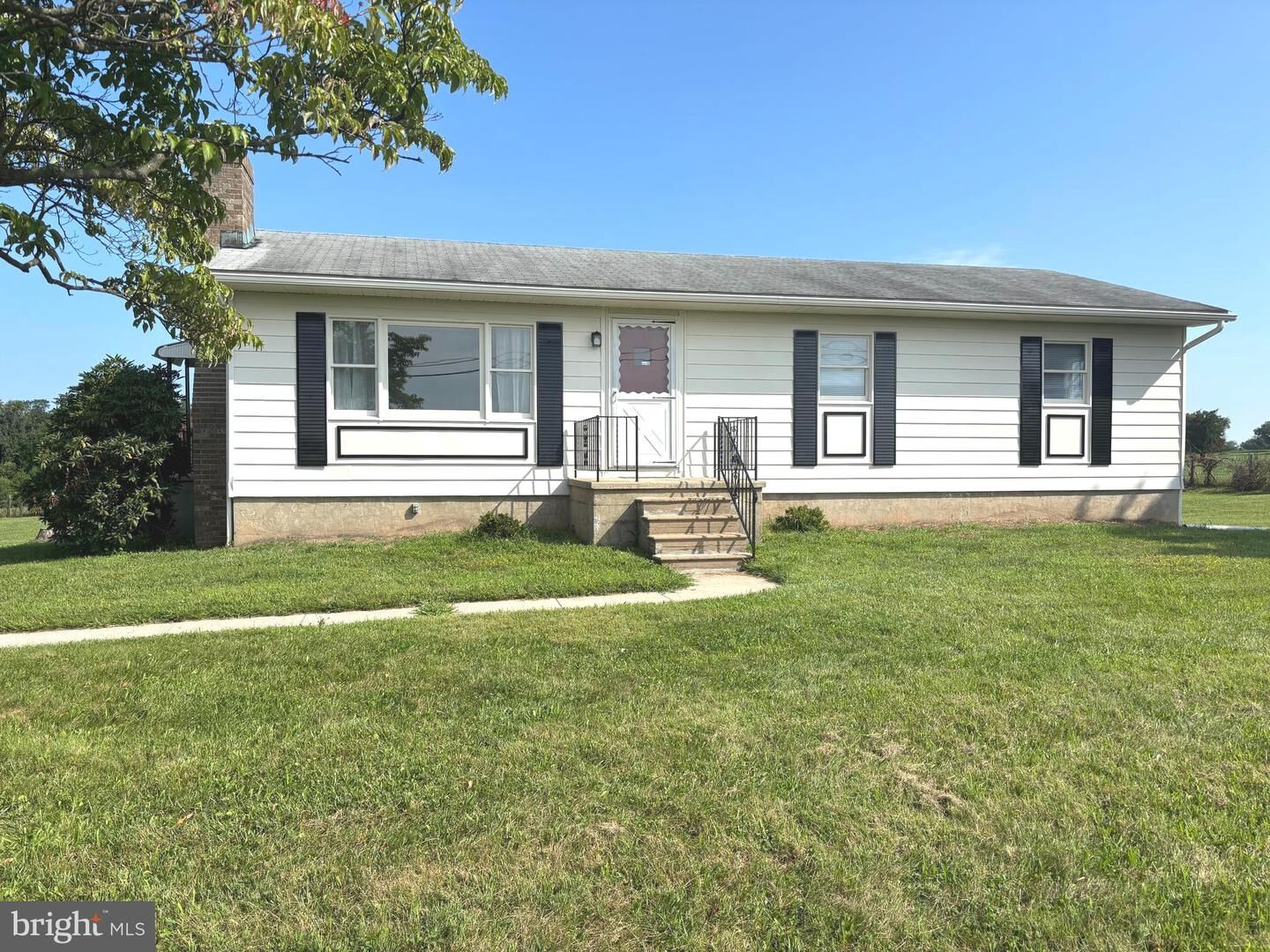 Property Photo: 21001 Westerly Road MD 20837