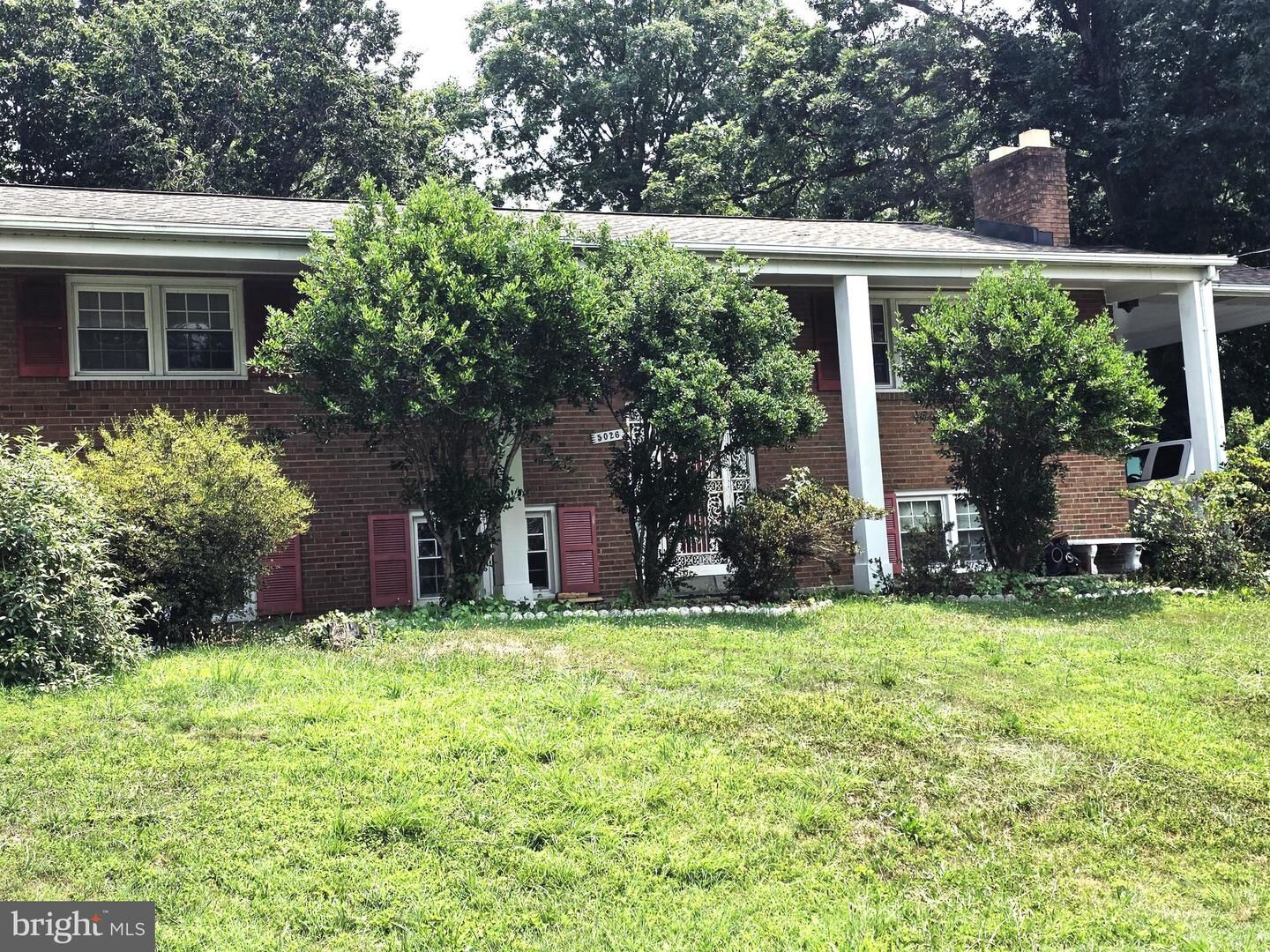 Property Photo:  5026 Leland Drive  MD 20745 