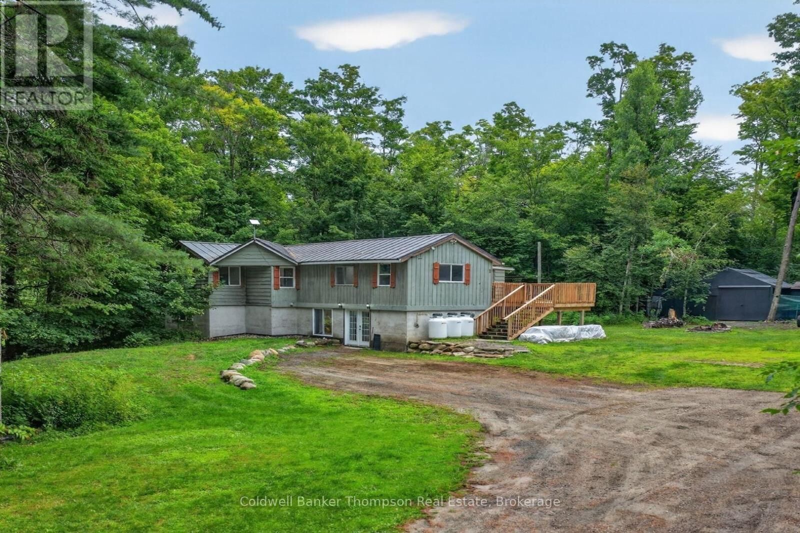 Property Photo: 1018 Ashley Lane ON P1L 1X1