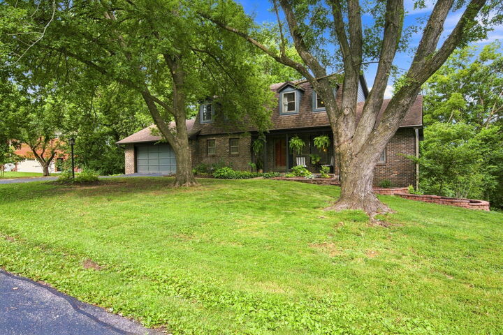 Property Photo:  3060 S Maple Bluff Dr  MO 65203 