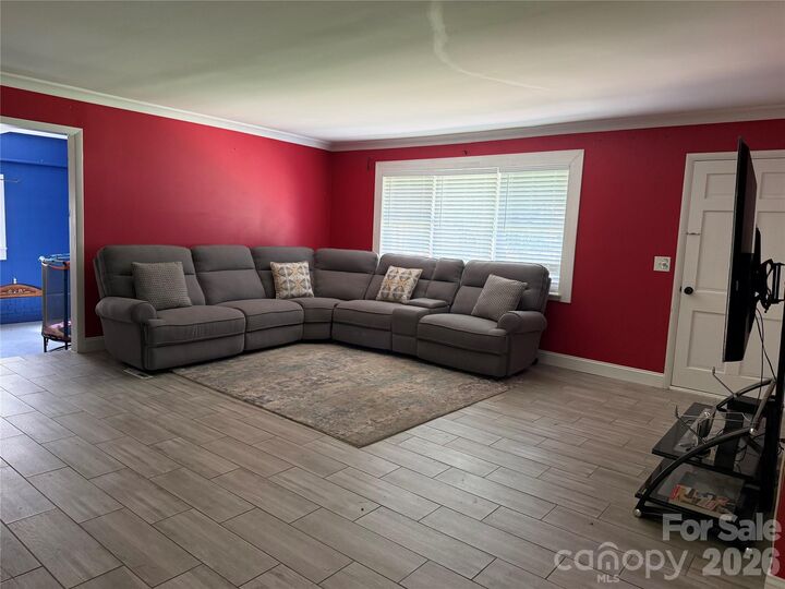 Property Photo: 911 Eldorado Avenue NC 28262