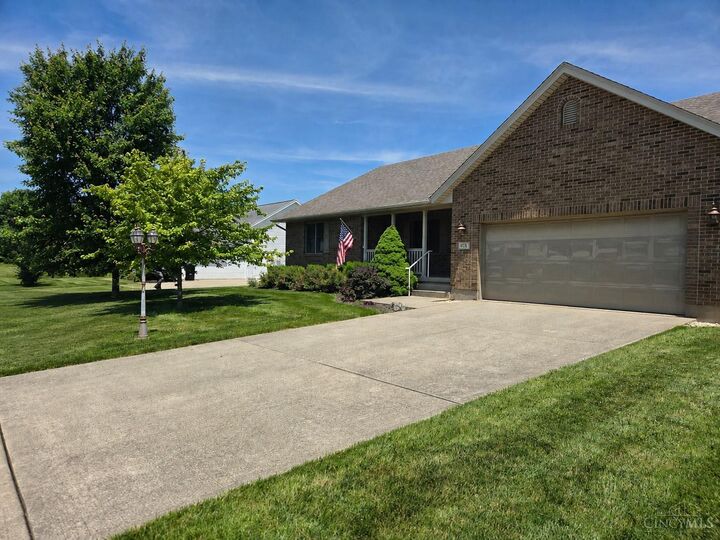 Property Photo: 918 Willow Bend Dr OH 45177