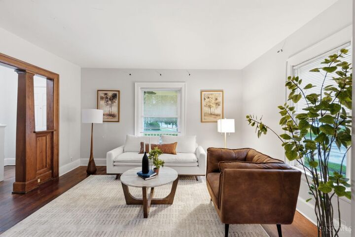 Property Photo: 6733 Buckingham Place OH 45227