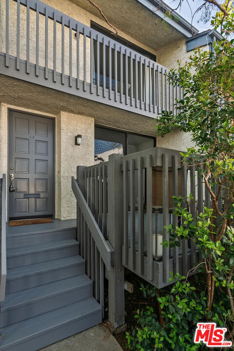 Property Photo: 29239 Heathercliff Rd, Unit 12 CA 90265