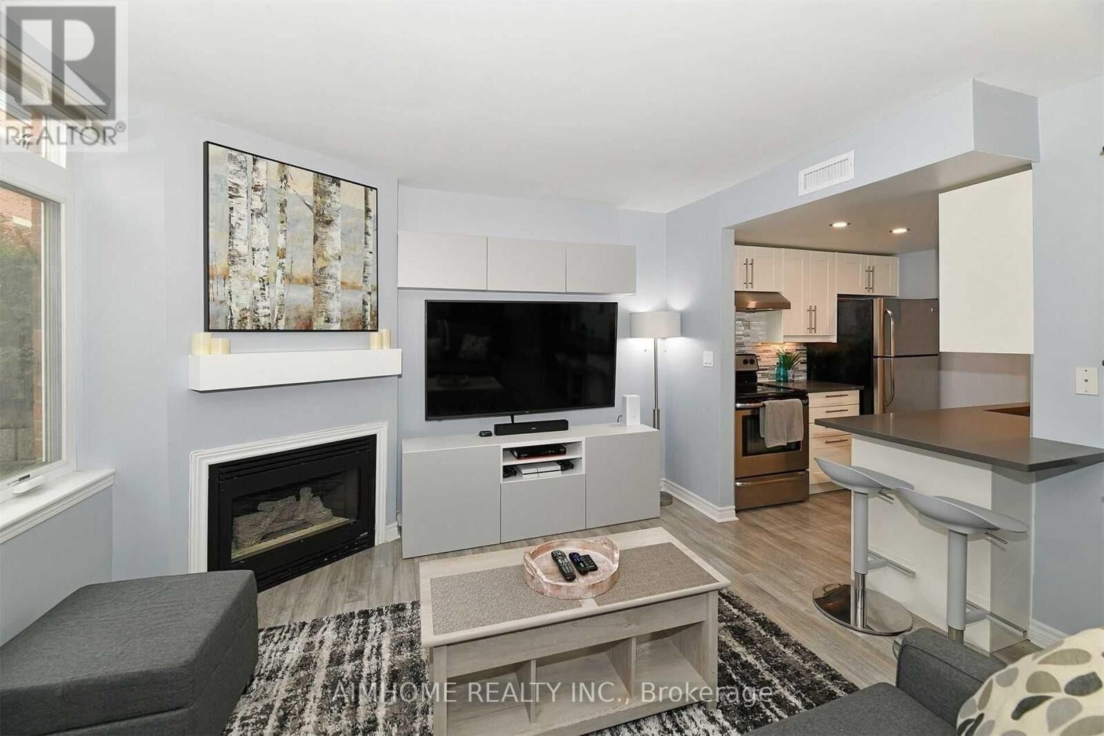 Property Photo: 100 Redpath Avenue 1 ON M4S 2J7