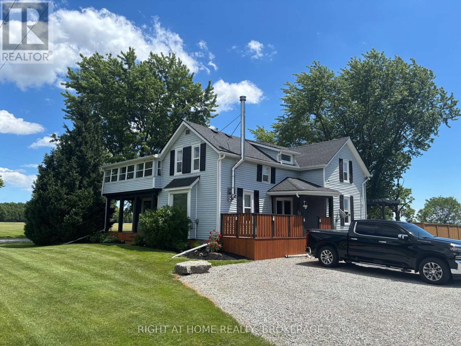 Property Photo:  720 Webber Road  ON L0S 1C0 