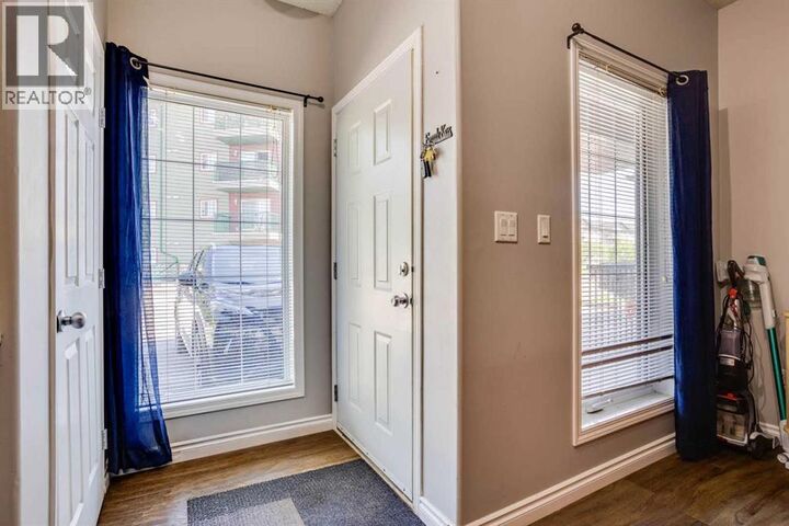 Property Photo:  200 Lougheed Drive  AB T9K 2W3 