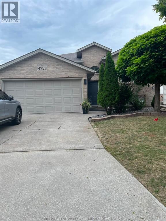 Property Photo: 4751 Juliet Crescent ON N9G 3B7