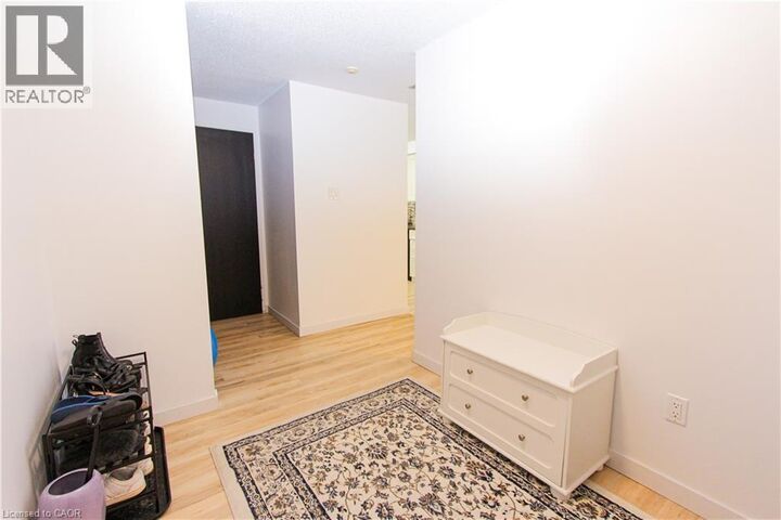 Property Photo:  55 Green Valley Drive 1014  ON N2P 1Z6 