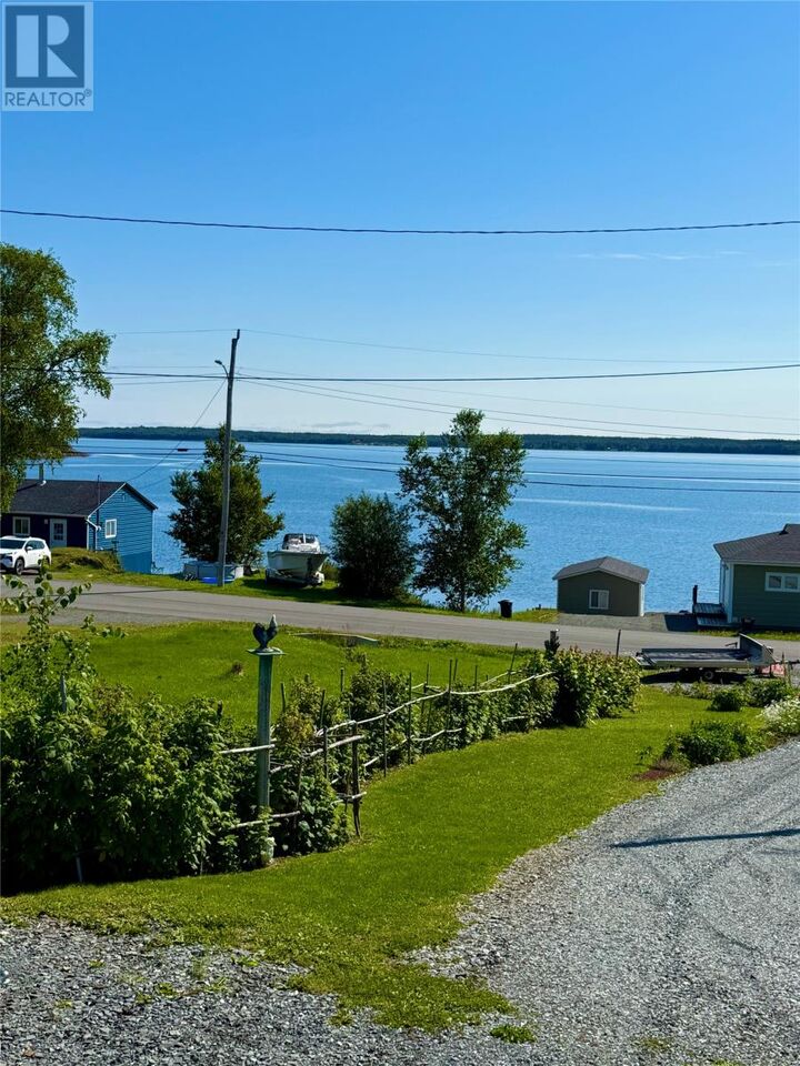 Property Photo:  72 Bob Clark Drive  NL A0G 1L0 