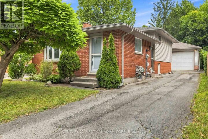 Property Photo: 436 Ferndale Avenue ON N6C 2Z1