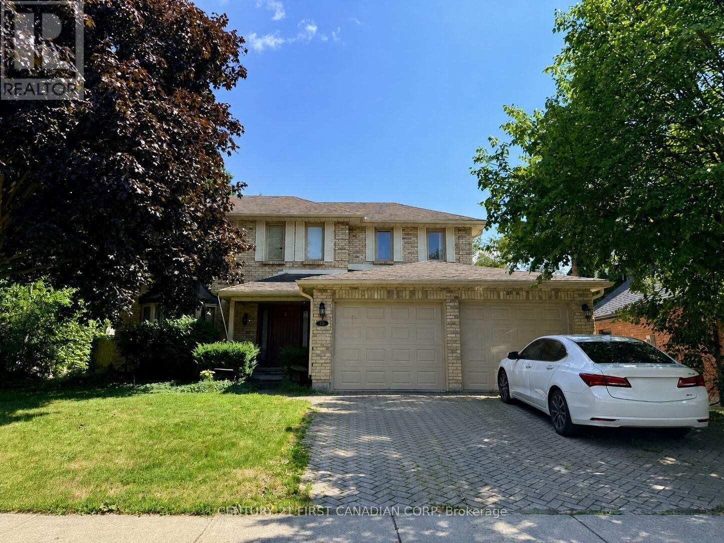 Property Photo:  179 Sunnyside Drive  ON N5X 3P7 