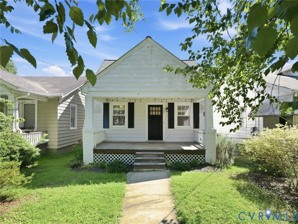 Property Photo: 121 W 30th Street VA 23225