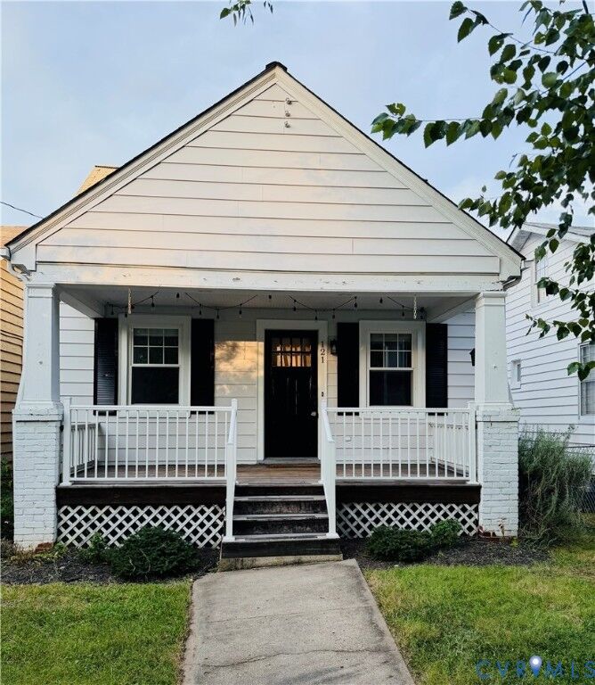 Property Photo:  121 W 30th Street  VA 23225 