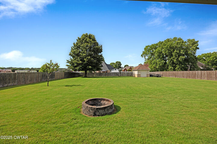 Property Photo:  226 Willow Springs Drive  TN 38355 