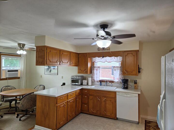 Property Photo:  1040 W 36th Street  PA 16508 