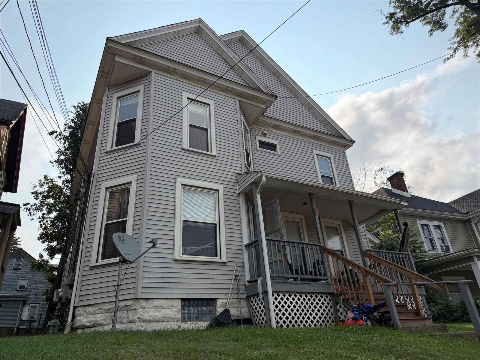 Property Photo:  709 Baldwin Street  PA 16335 