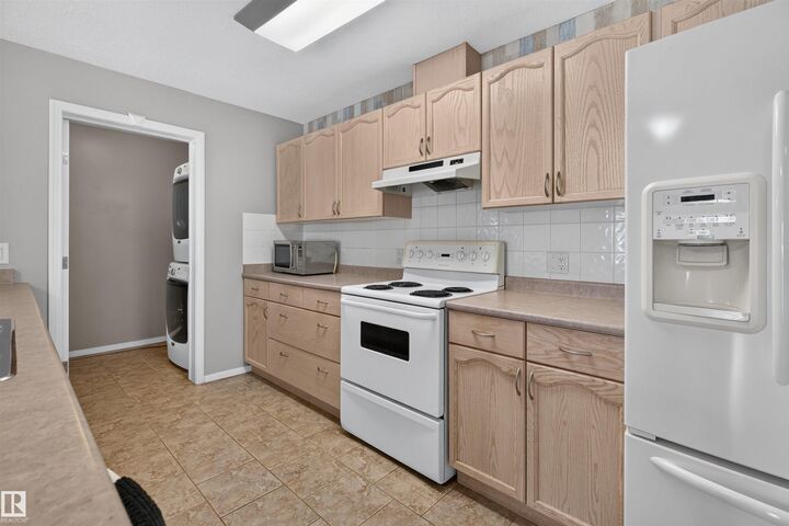 592 Hooke Road NW 236 — photo 1