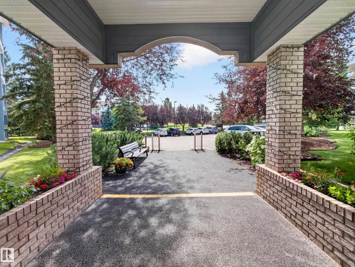 Property Photo: 70 Crystal Lane 307 AB T8H 1W6