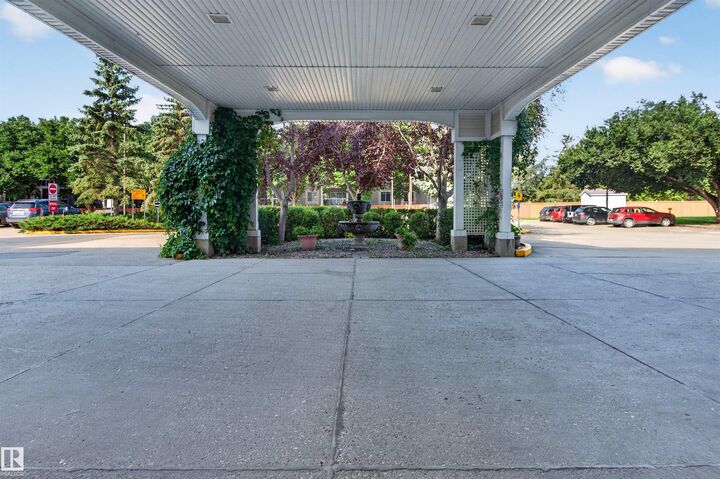 Property Photo: 78 McKenney Avenue 112 AB T8N 1L9