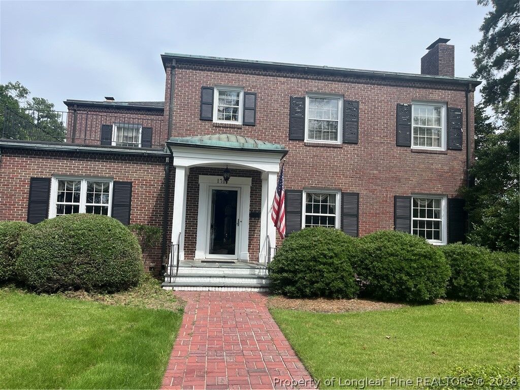 Property Photo: 1708 N Elm Street NC 28358