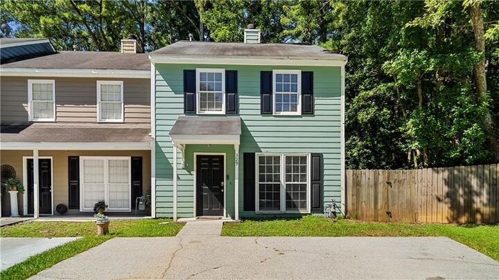 Property Photo: 329 Westland Way GA 30064