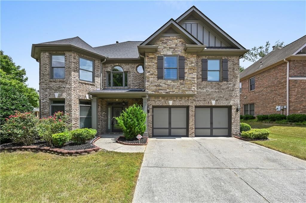Property Photo:  1413 Park Hollow Lane NE  GA 30043 