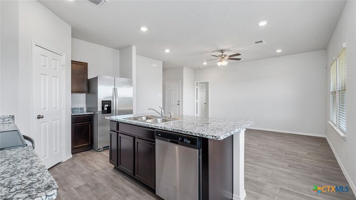 Property Photo:  6918 Luella Drive  TX 76549 