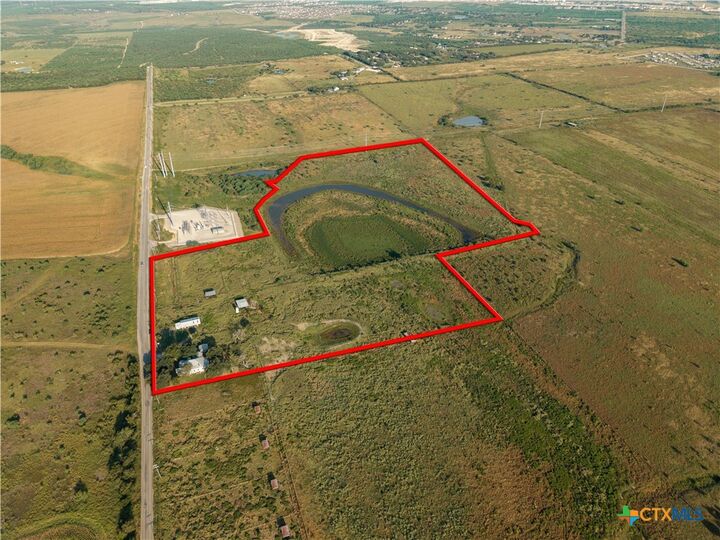 Property Photo:  550 Beback Inn Road  TX 78666 